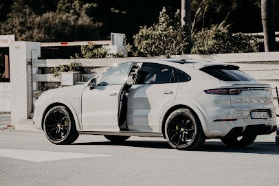 Rush, Loueur de Voiture à Puget-sur-Argens