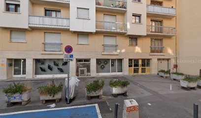 Rénovation Carrosserie, Loueur de Voiture à Marseille 05