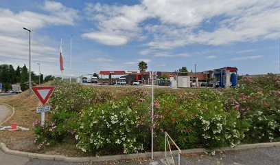 Intermarché location Le Soler, Loueur de Voiture au Soler