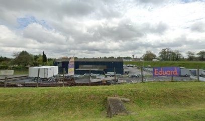 Fourgon Saris, Loueur de Voiture à Venette
