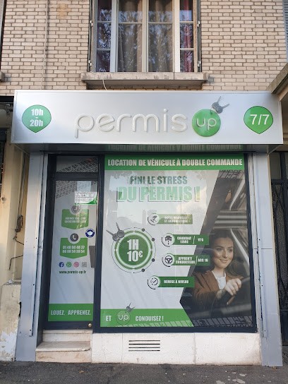 Allowed Up Choisy-Le-Roi Car Rental À Double Commande, Loueur de Voiture à Choisy-le-Roi