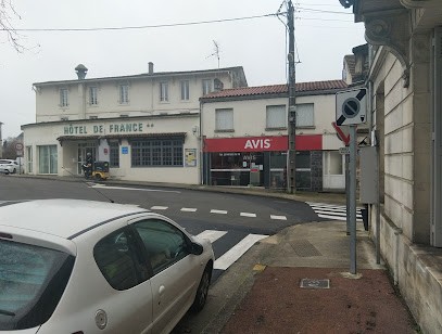 Avis Location Voiture - Saintes, Loueur de Voiture à Saintes