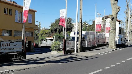CCL Location Utilitaires Et Camping Cars, Loueur de Voiture à Saint-Laurent-du-Var