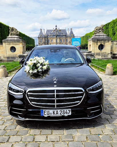 Golden Wedding Location De Voiture à Courbevoie